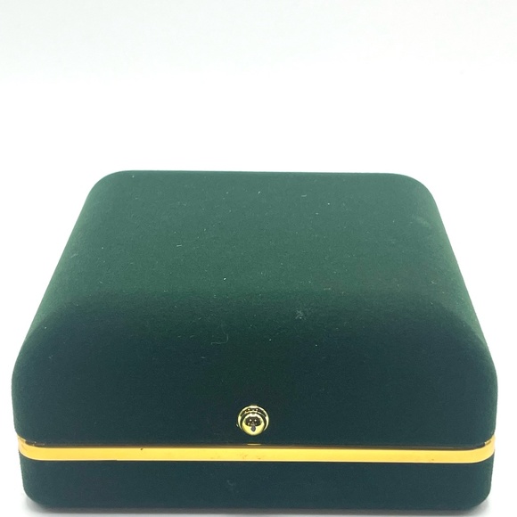 Beautiful 18K Plated Yellow Gold Raymond Weil - Picture 5 of 5